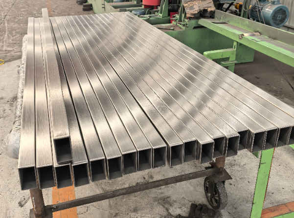 铁岭建筑工程行业用不锈钢无缝钢管